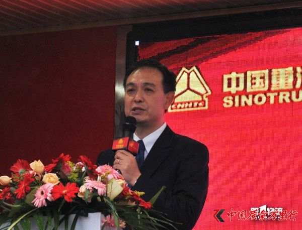 【原創(chuàng)】不懼冰雨狂風 重汽節(jié)油賽冠軍出爐啦!